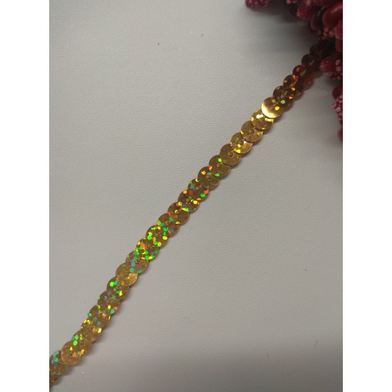 Пайетки 6 мм на нитке (голографические) цв. золото, цена за 10 м